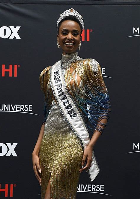 miss south africa zozibini tunzi crowned miss universe 2019 lifestyle