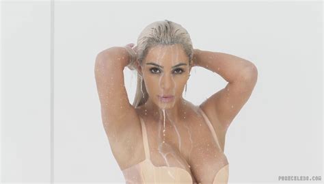 kim kardashian exposes her wet milk boobs