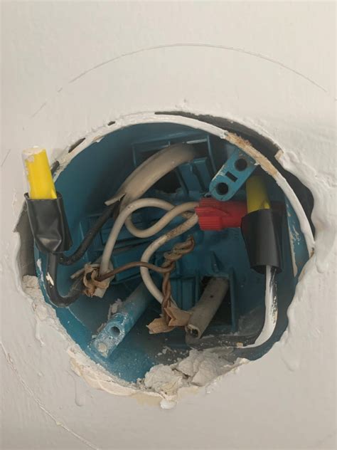 light fixture box   sets  wires confusing wiring home improvement stack exchange