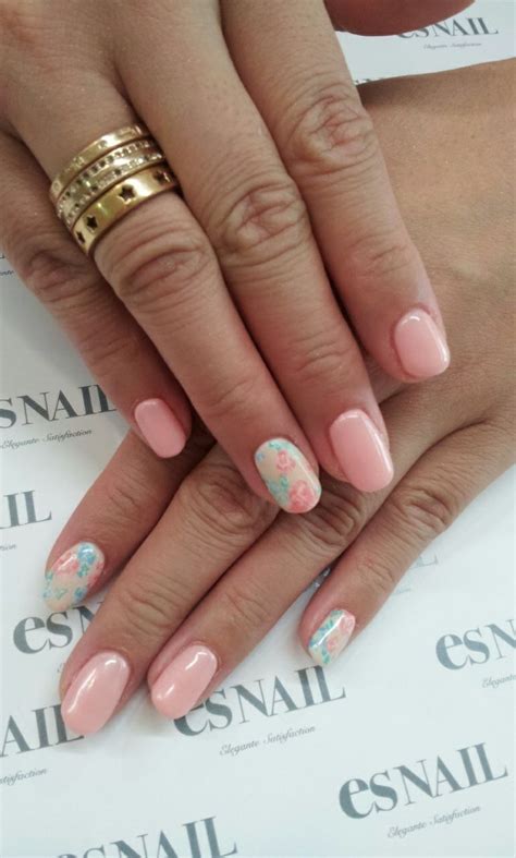 cute manicures that show off your engagement ring glam radar