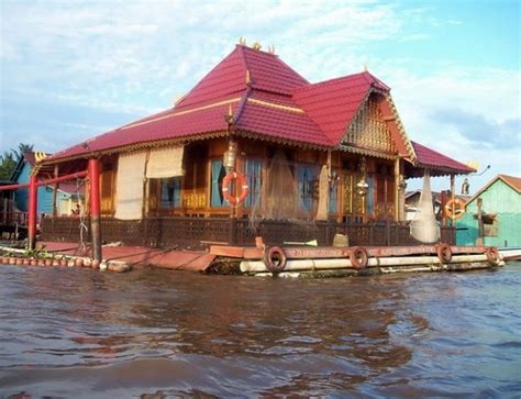 rumah adat sumatera selatan penjelasan sejarah  inspirasi desain