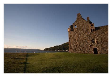 lochranza  evening light  lochranza castle isle   flickr