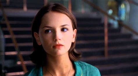 copy    characters short hairstyles hellogiggles