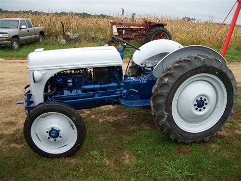 ford  antique tractor blog