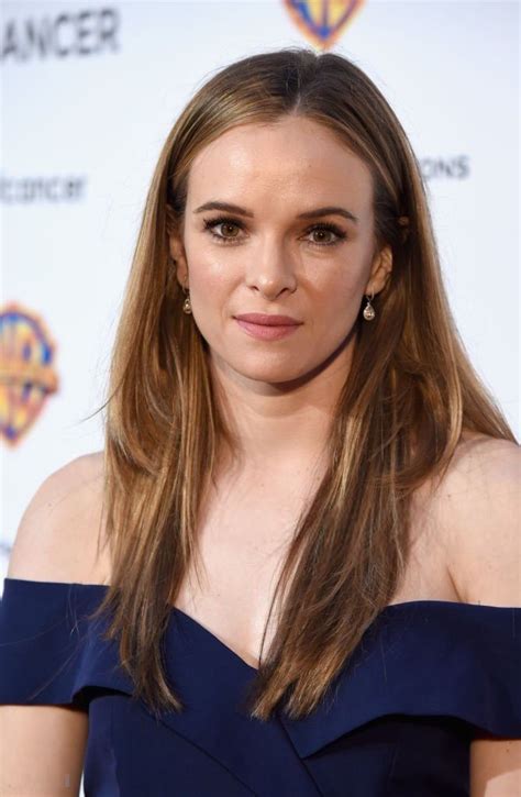 Pin By 𝕄ona On Danielle Panabaker Danielle Panabaker