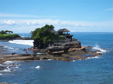 Tanah Lot Temple In Bali Indonesia Well Known Places