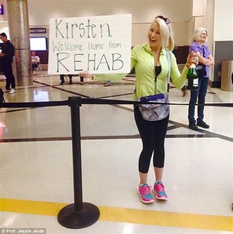Most Amusing And Mortifying Airport Greeting Banners Ever Daily