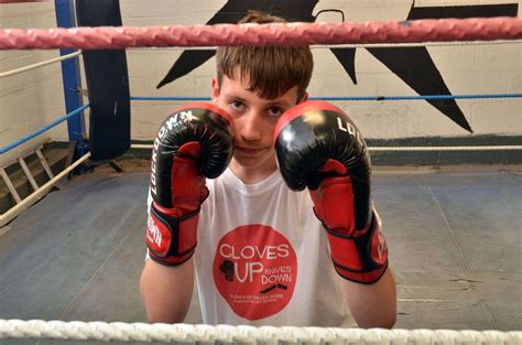 spalding amateur boxing club teaching respect to