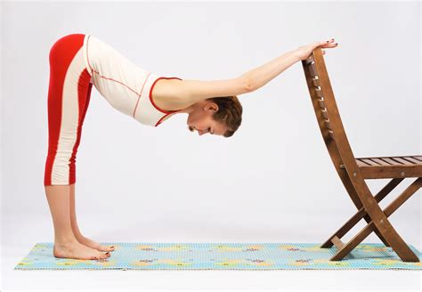 5 Easy Stretches To Increase Flexibility To Do At Home