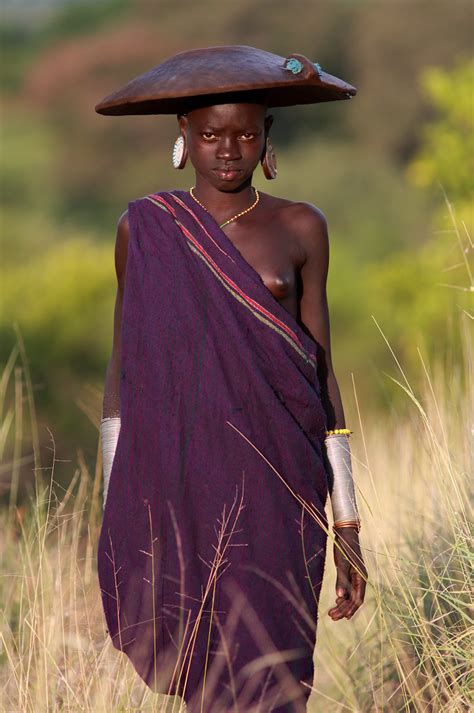 ethiopian tribes suri the bashagi goldmines ethiopia su… flickr