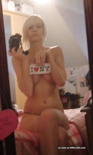 nice steamy picture selection of a sexy hot amateur girlfriend s selfpics
