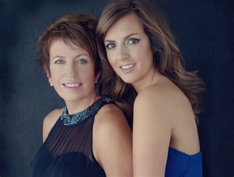 mother and daughter photo session makeover photoshoots