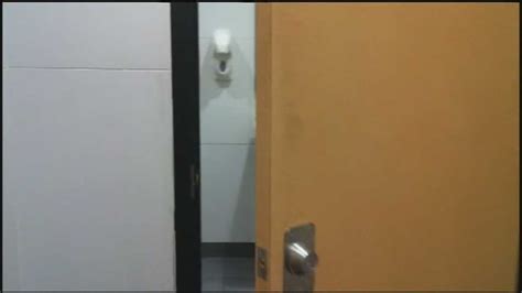 Man Accused Of Molesting Girl In Mcdonald S Bathroom