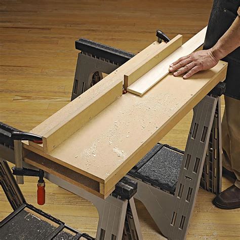 portable router table woodworking plan  wood magazine