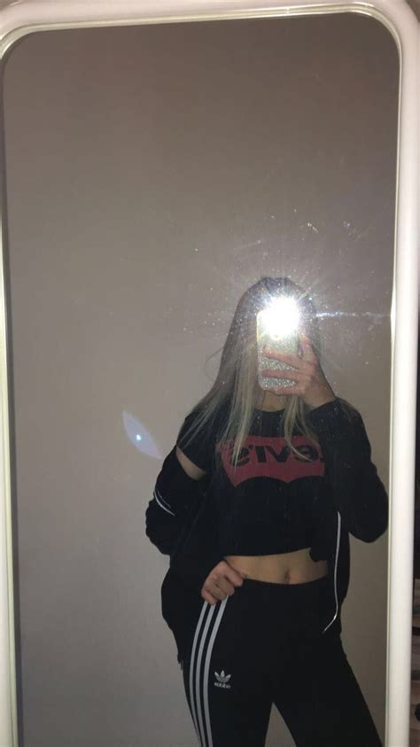 Fotodemoda Mirror Selfie Poses Snapchat Girls Blonde