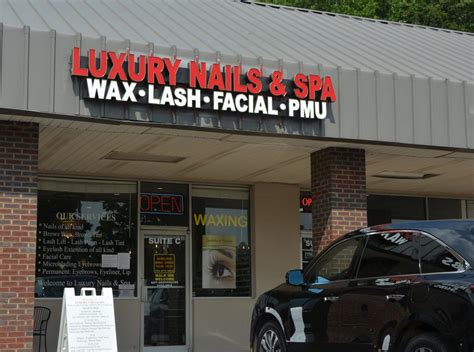 luxury nails spa updated      reviews