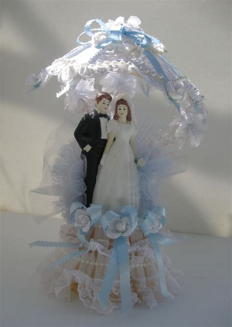 vintage style wedding cake toppers