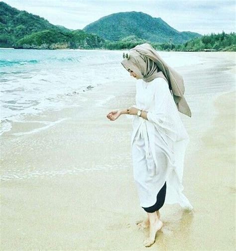 liburan  pantai intip nih rekomendasi outfit