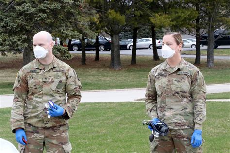 wisconsin national guard takes   covid  missions