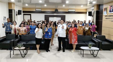 dinas pappkb provinsi kalteng gelar sosialisasi  edukasi pencegahan