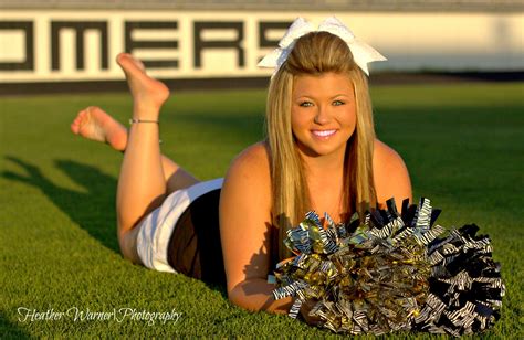 senior photography cheerleading senior photography