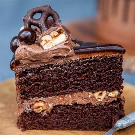easy moist chocolate cake recipe
