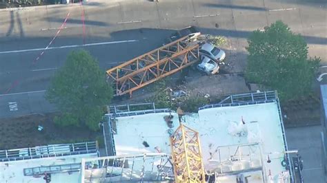 Seattle Police Release Photos 911 Calls From April S Deadly Crane