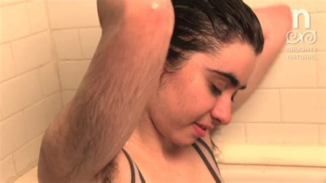 Super Hairy Kisa Fae Bath Tub Soap And Masturbate