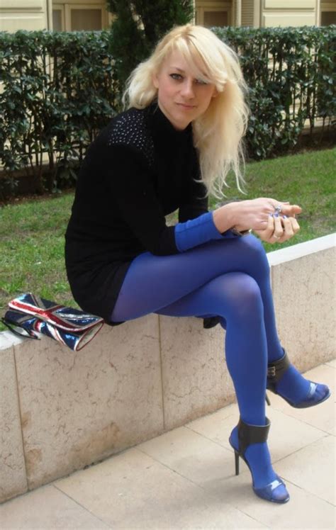 would you wear a pair of blue tights quora