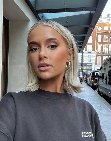 molly mae looks stunning as she reveals her latest new look