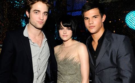when did bella and edward start dating in real life nude photos