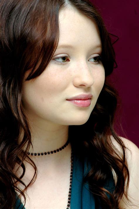 Emily Browning Celebrity Porn Photo