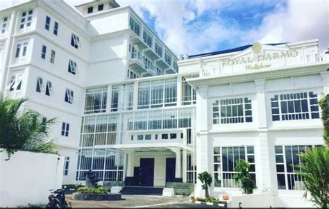hotel royal darmo mailoboro berkonsep heritage bintang   yogyakarta