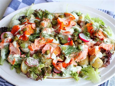 maaltijdsalade met warmgerookte zalm en krieltjes super simpel en ontzettend lekker pasta