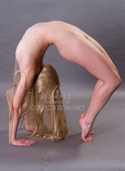 naked yoga pics with the nude contortionists nude yoga