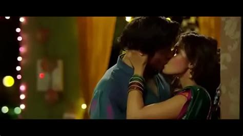 30 Sec Whatsapp Hot Status Video Rhea Chakraborty Hot Kissing Scene