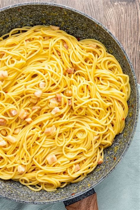 classic carbonara recipe