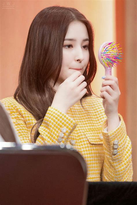 pin by ayumi avenia on nancyholic nancy momoland nancy