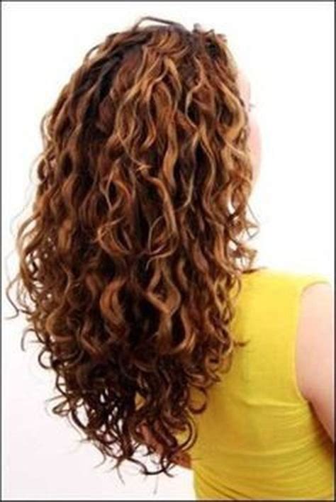 creative diy curly hairstyle ideas long curly haircuts hairstyles