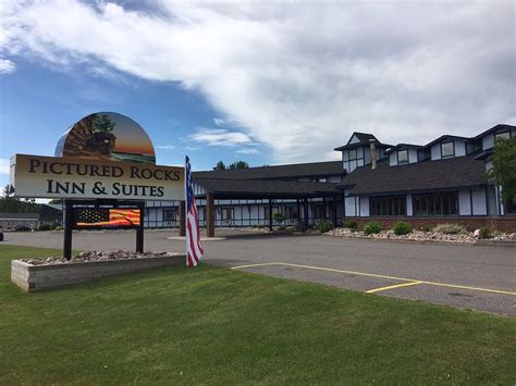 pictured rocks inn suites hotel reviews price comparison munising mi tripadvisor