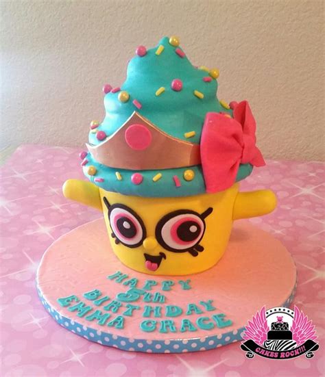 cupcake queen decorated cake  cakes rock cakesdecor