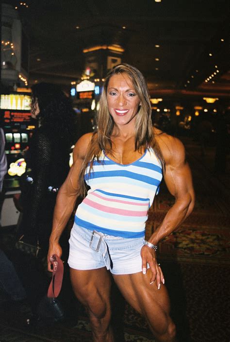 10 Most Extreme Female Bodybuilders Facts Verse 28294 Hot Sex Picture