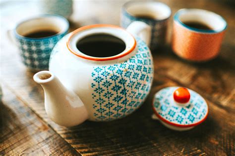 remove tea stains  mugs cleanipedia