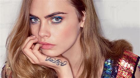 cara delevingne declares her love for girlfriend st vincent entertainment tonight