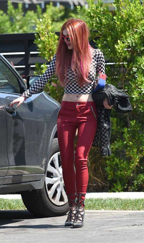 Bella Thorne Heads Out For The Day With Friends In La 09