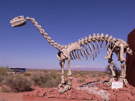 parque nacional talampaya argentina dinosaurus lessems flickr