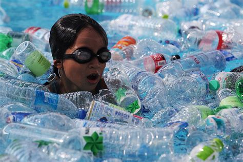 bangkok post drowning   sea  plastic