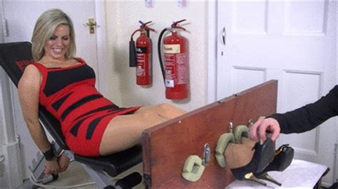 Uk Tickling Keira Jones Ultimate Bare Foot Tickle Hd Version
