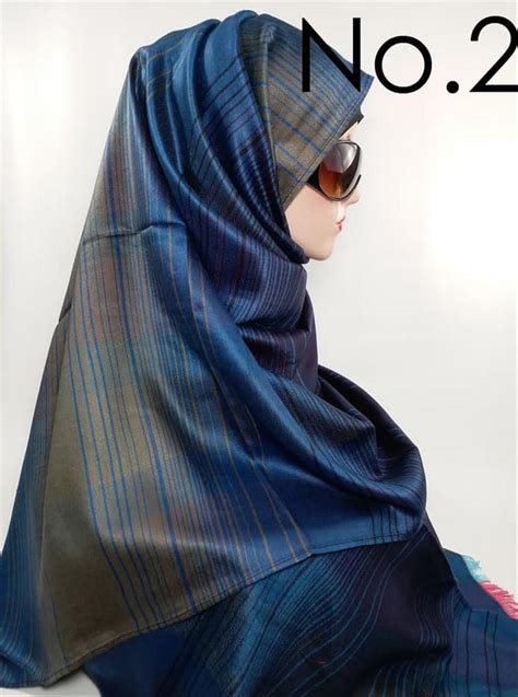 jilbab syari motif garis terkeren