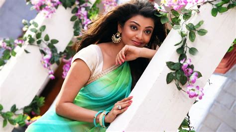 hot top 35 kajal aggarwal wallpapers hd images photos collection
